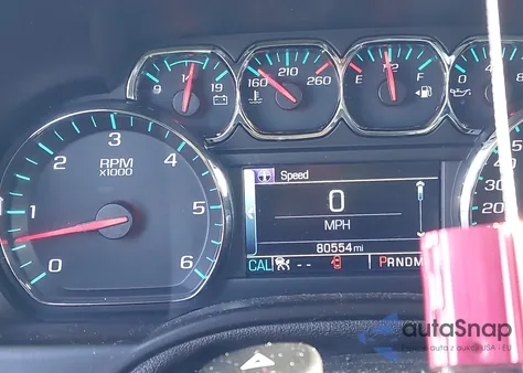 2015 Chevrolet Tahoe Ltz z USA, uszkodzony, nr VIN 1GNSKCKC9FR689804